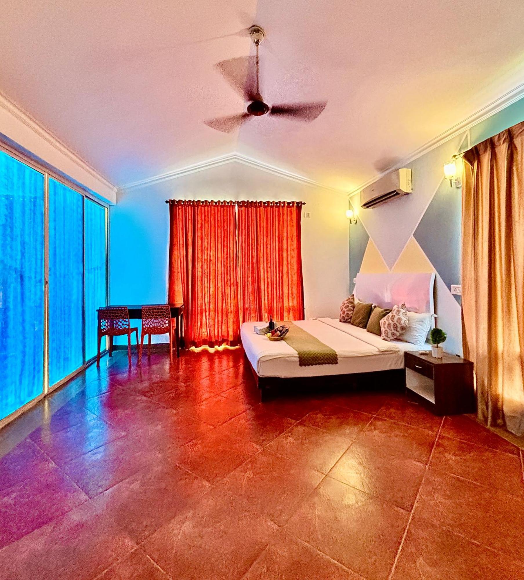 Atulyam Villa- Анжуна Екстер'єр фото